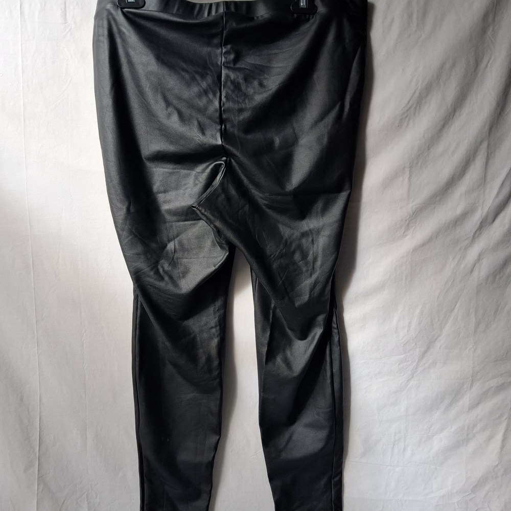 torrid Black Faux Leather Legging Pants - Picture 3 of 4
